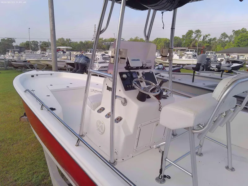 Slide: The Image of 2008 Clearwater 2400 Baystar Bay Boat with center console and seating. - 4