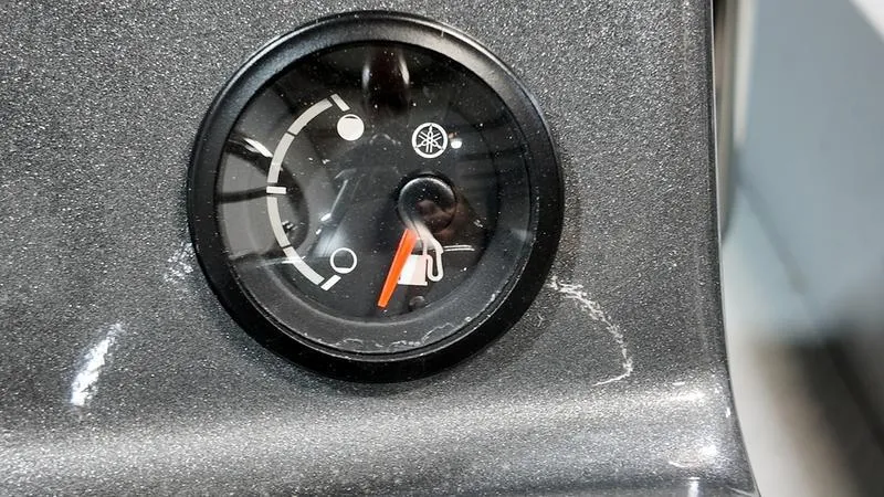 Slide: The Image of SeaArk RXT 170 - 17