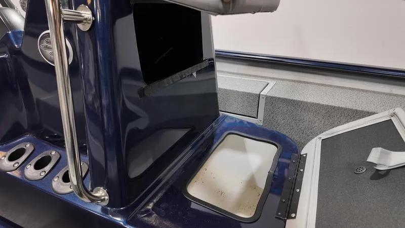 Slide: The Image of SeaArk FXT 2072 - 6