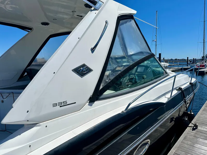 Slide: The Image of Monterey 335 Sport Yacht 2015 - 47