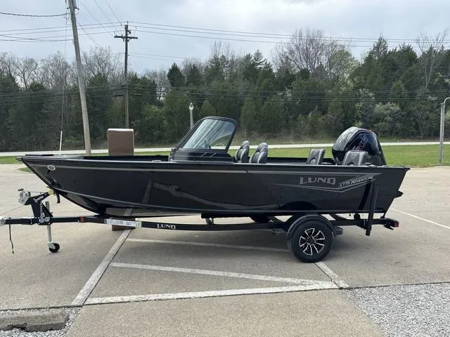 Slide: The Image of Lund 1775 Adventure Sport 2024 - 13