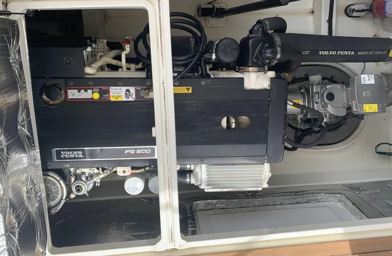 Slide: The Image of Engine compartment of a 2011 MJM 40z Downeast boat with Volvo Penta engine. - 32