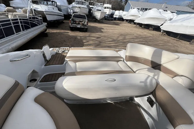 Slide: The Image of Crownline Boats Eclipse E4 2014 - 31