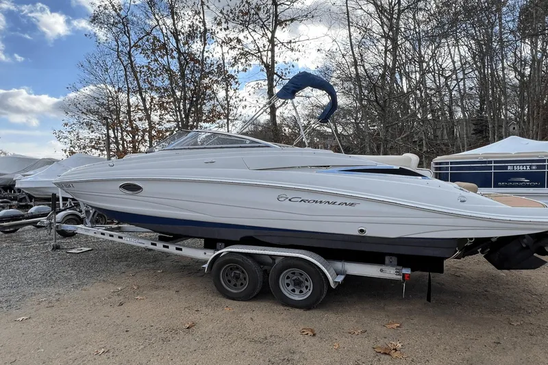 Slide: The Image of Crownline Boats Eclipse E4 2014 - 35