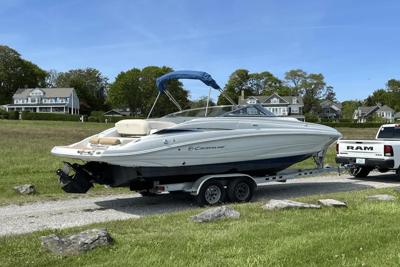 Slide: The Image of Crownline Boats Eclipse E4 2014 - 40