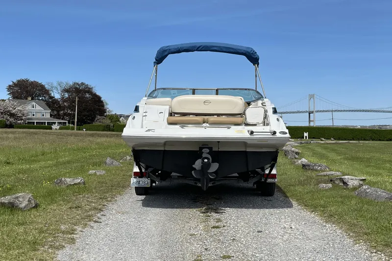 Slide: The Image of Crownline Boats Eclipse E4 2014 - 41