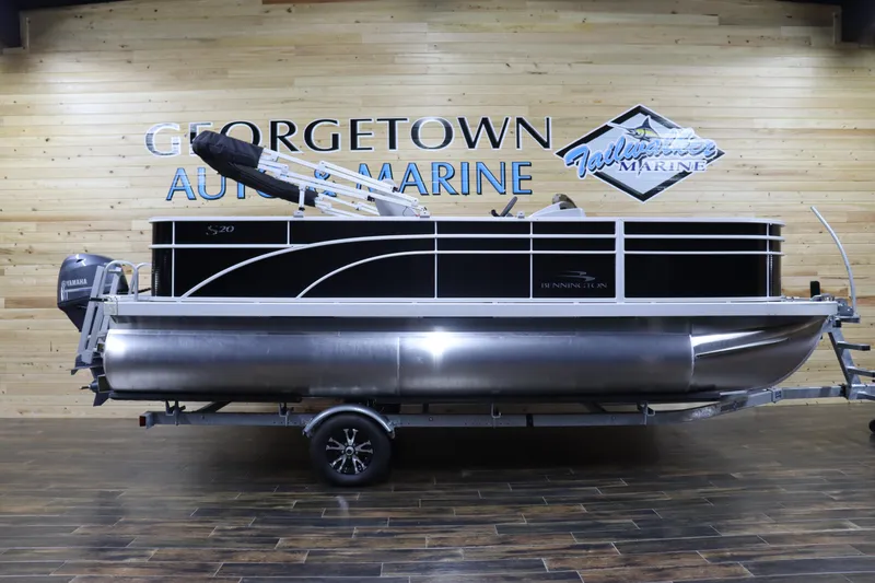 Slide: The Image of 2024 Bennington 20 SFNP pontoon boat on display at Georgetown Auto & Marine. - 1
