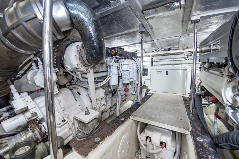 Slide: The Image of Engine room of a 2004 Carver 56 Voyager SE yacht. - 46