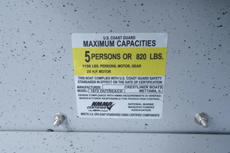 Slide: The Image of 2024 Crestliner 1672 Outreach boat capacity label, 5 persons or 820 lbs, 25 HP motor. - 5