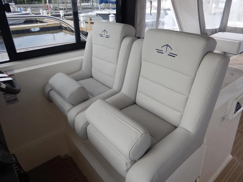 Slide: The Image of Interior of 2012 Sealine S450 yacht with luxurious seating. - 17