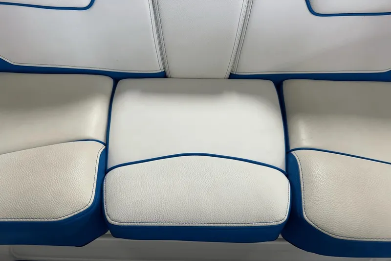 Slide: The Image of Nautique GS24 2018 - 33