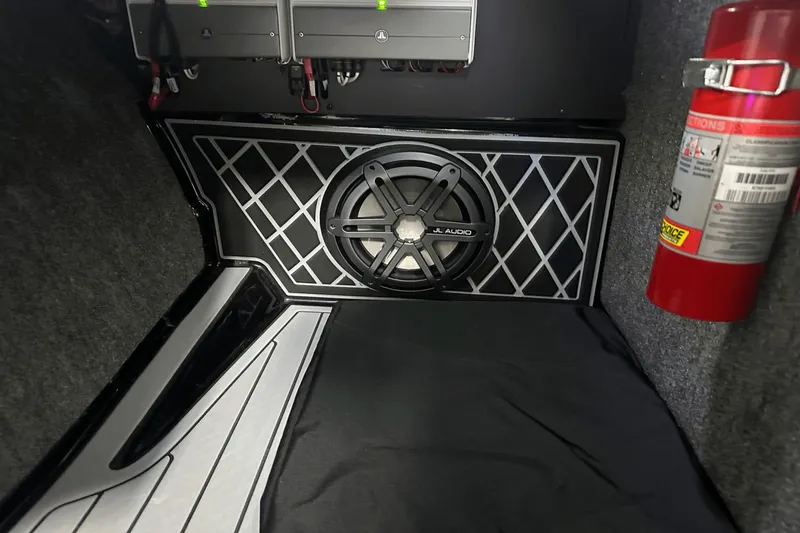 Slide: The Image of Nautique GS24 2018 - 50