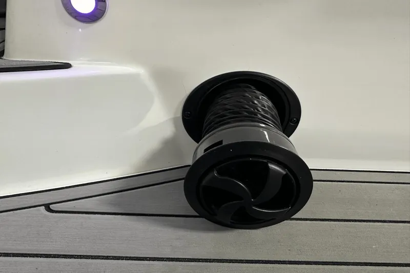 Slide: The Image of Nautique GS24 2018 - 64
