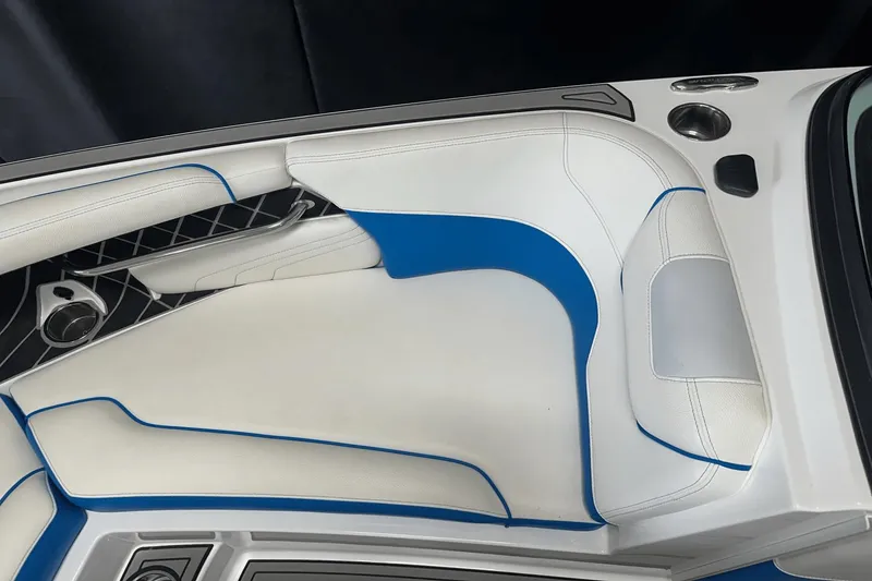 Slide: The Image of Nautique GS24 2018 - 78