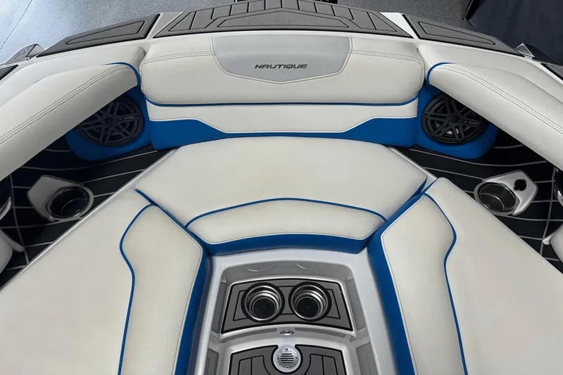 Slide: The Image of Nautique GS24 2018 - 80