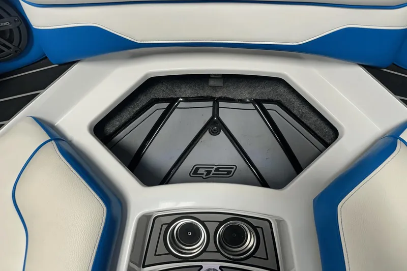 Slide: The Image of Nautique GS24 2018 - 81