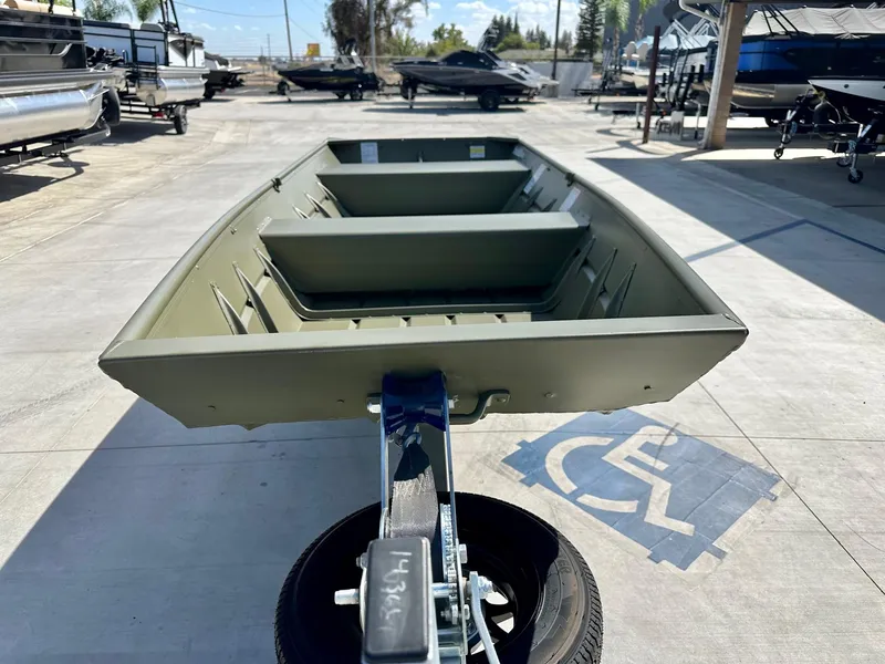 Slide: The Image of Crestliner 1436L Jon 2024 - 8