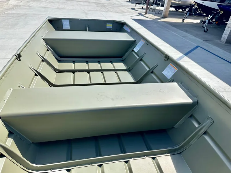 Slide: The Image of Crestliner 1436L Jon 2024 - 9