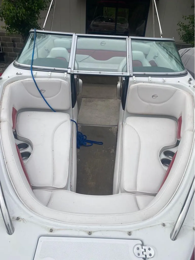 Slide: The Image of Crownline Boats BOWRIDER 21 SS 2013 - 20