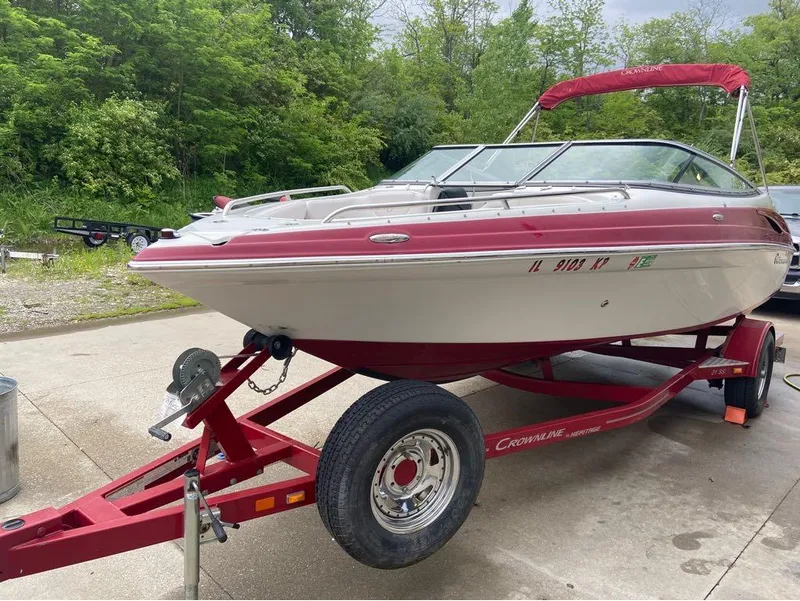 Slide: The Image of Crownline Boats BOWRIDER 21 SS 2013 - 31