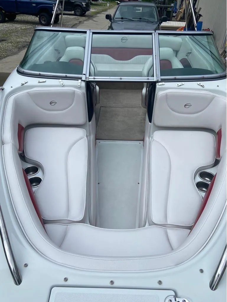 Slide: The Image of Crownline Boats BOWRIDER 21 SS 2013 - 5