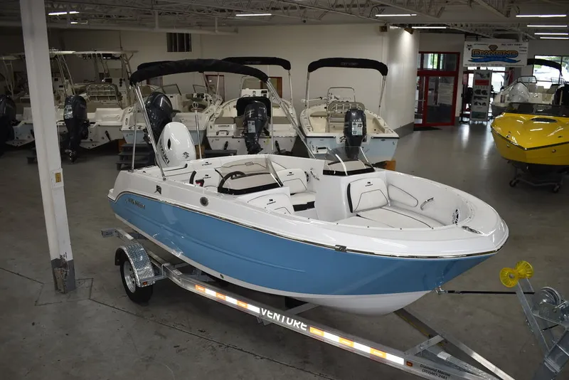 Slide: The Image of Key West Boats 219 FS 2026 - 63