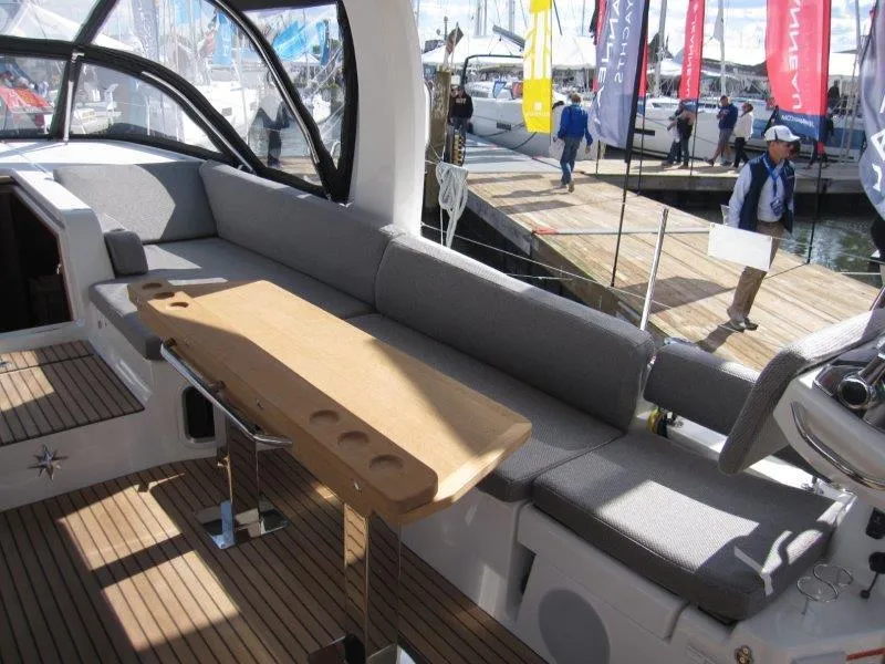 Slide: The Image of Jeanneau 60 2024 - 53