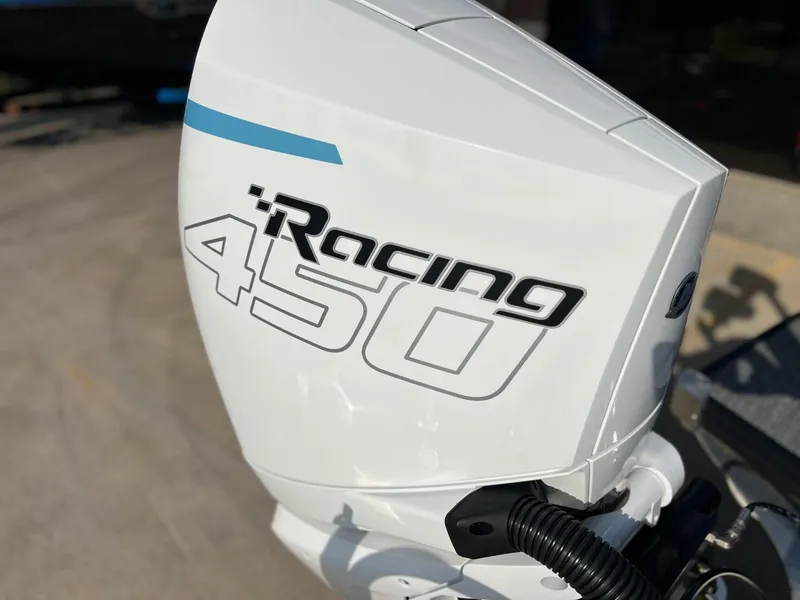 Slide: The Image of 2024 Trifecta 25 SPORT RL9 DC 3PLUS ARCH with Racing 450 engine. - 24