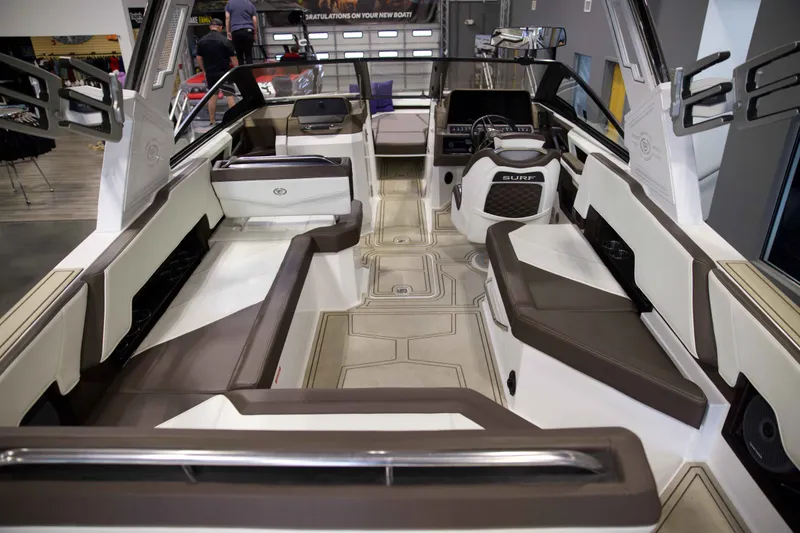 Slide: The Image of Cobalt Boats R8 Surf 2023 - 10