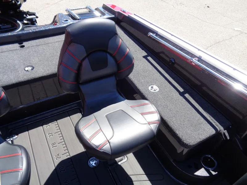 Slide: The Image of 2024 Nitro ZV20 boat seat with black and red accents. - 13