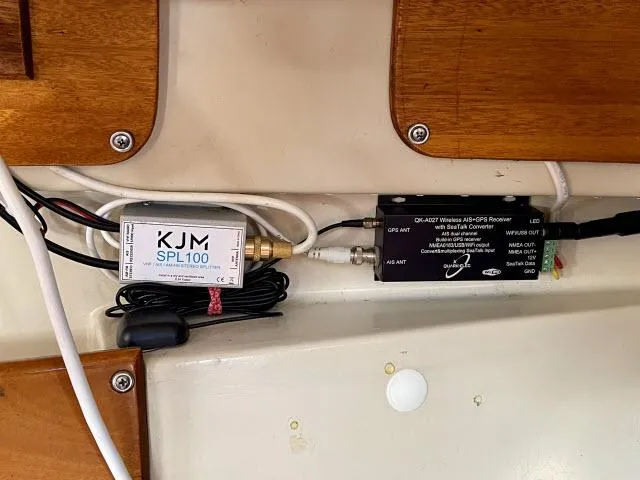 Slide: The Image of 1973 Ericson 27 boat electronics, KJM SPL100 and wireless AIS-GPS receiver. - 7