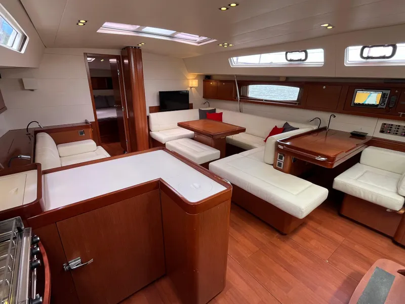 Slide: The Image of Beneteau Oceanis 58 2012 - 111