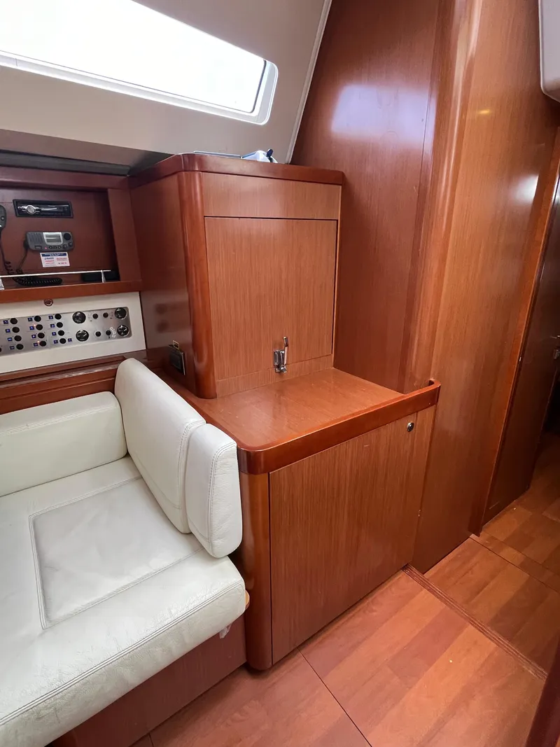 Slide: The Image of Beneteau Oceanis 58 2012 - 89