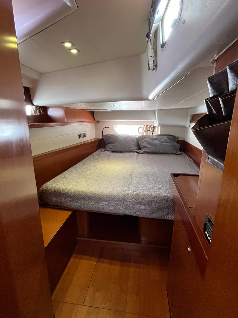 Slide: The Image of Beneteau Oceanis 58 2012 - 94