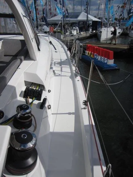 Slide: The Image of Jeanneau 60 2024 - 65