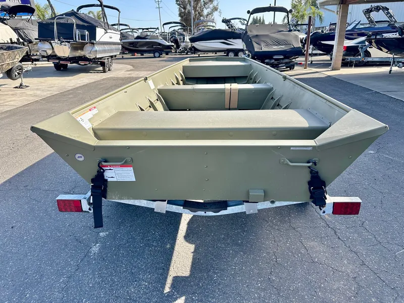 Slide: The Image of Crestliner 1648M Jon 2024 - 5