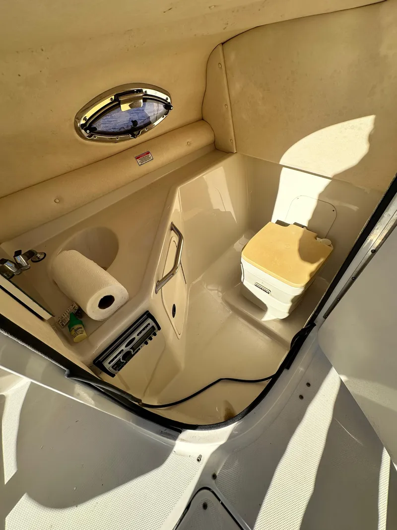 Slide: The Image of Sea Ray 270 Sundeck 2003 - 11