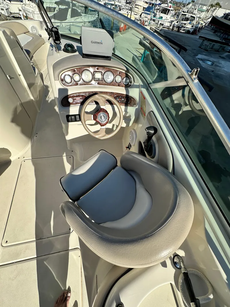 Slide: The Image of Sea Ray 270 Sundeck 2003 - 13