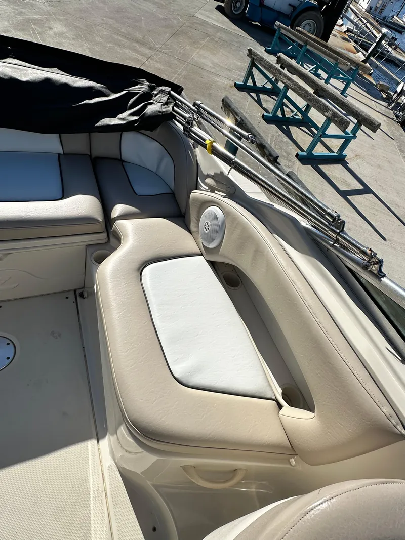 Slide: The Image of Sea Ray 270 Sundeck 2003 - 15