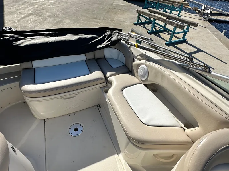 Slide: The Image of Sea Ray 270 Sundeck 2003 - 16