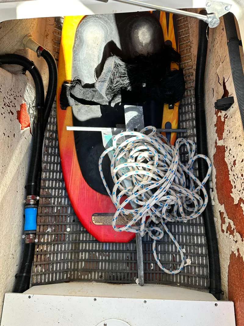 Slide: The Image of Sea Ray 270 Sundeck 2003 - 23