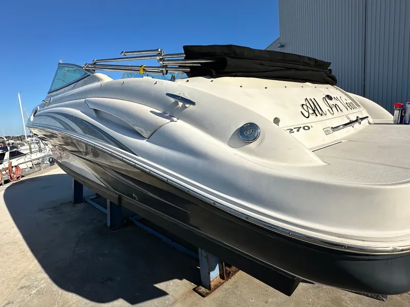 Slide: The Image of Sea Ray 270 Sundeck 2003 - 32