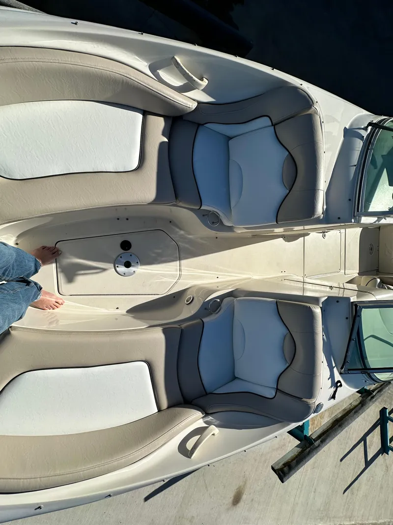 Slide: The Image of Sea Ray 270 Sundeck 2003 - 5