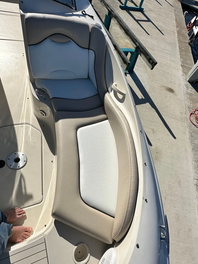 Slide: The Image of Sea Ray 270 Sundeck 2003 - 6