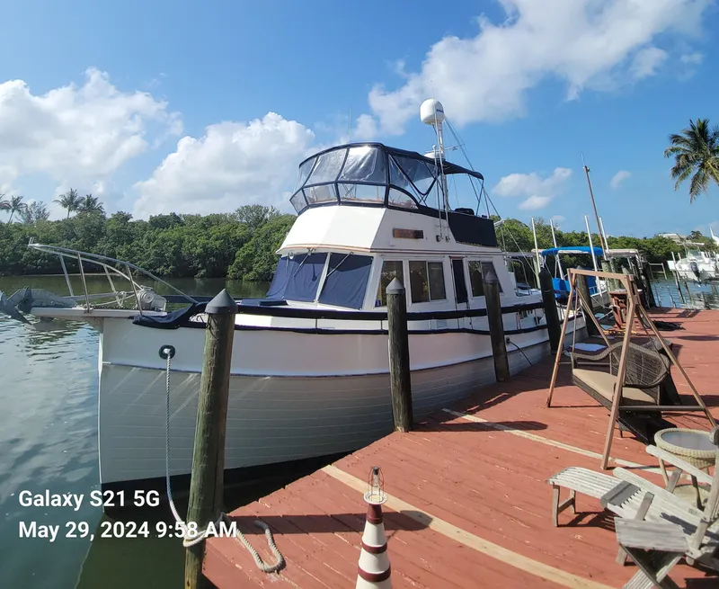 Slide: The Image of 1987 Brand Banks 42 Classic - 'Linda II' - 2