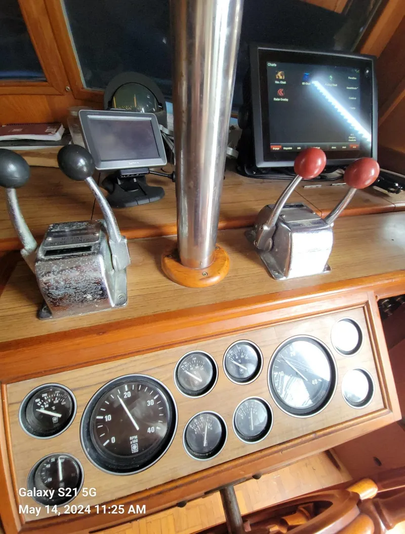 Slide: The Image of Lower Helm Station Controls - 26