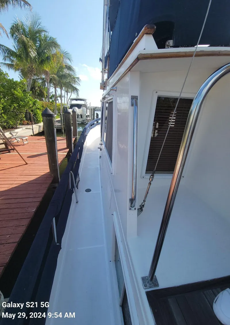 Slide: The Image of 1987 Brand Banks 42 Classic - Wide Side Decks - 4