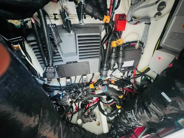 Slide: The Image of Billfish 39 Custom CC 2015 - 97