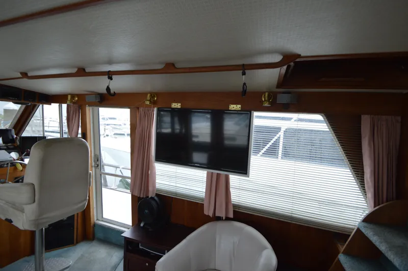 Slide: The Image of Tollycraft 48 CPMY with 2008 Cummins Power 1991 - 10