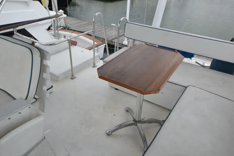 Slide: The Image of Tollycraft 48 CPMY with 2008 Cummins Power 1991 - 42